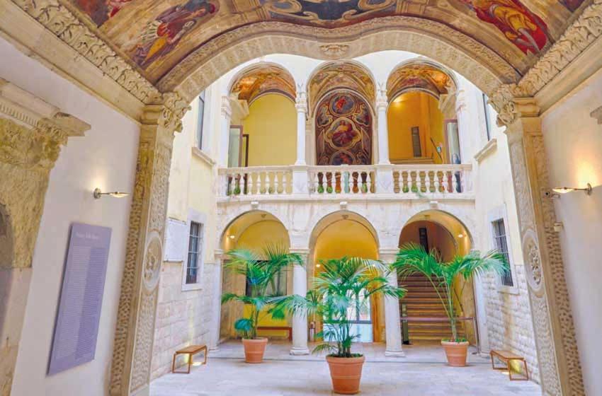 Casa Belvedere Luxury Suite Барлетта Экстерьер фото